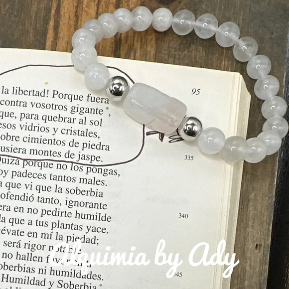Creamy white Quartz beaded bracelet fall vibes - Picture 1 of 6